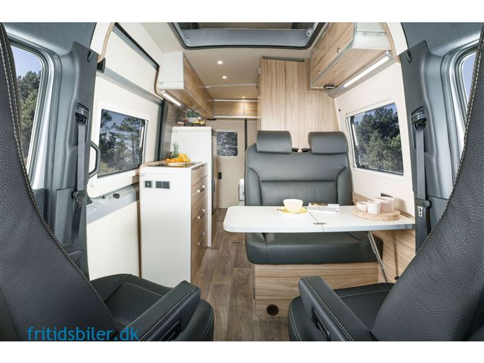 Hymer Campervan Grand Canyon S